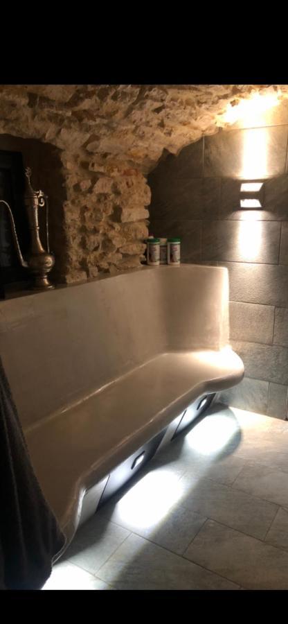 Jaccuzi & Spa Des Caves Stanislas Нанси Екстериор снимка